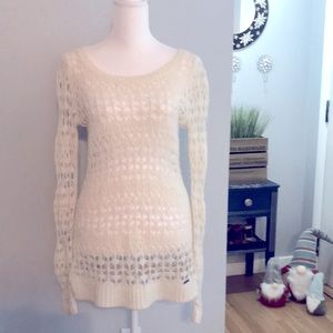 Hollister sweater